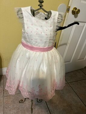 Prima Biscotti Girls Dress on Branded Hanger - White size 4T New!
